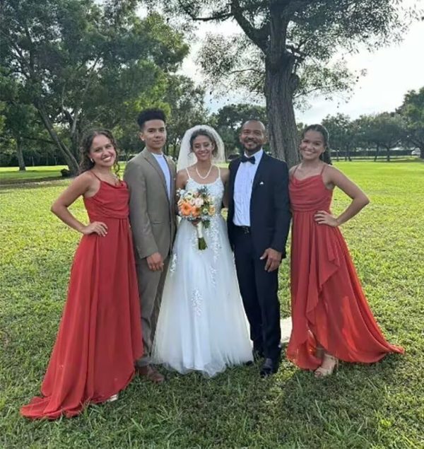 Women's Bridesmaid Dresses 2025 with Slit Spaghetti Straps Formal Party Gowns A Line Maxi Dress PU162