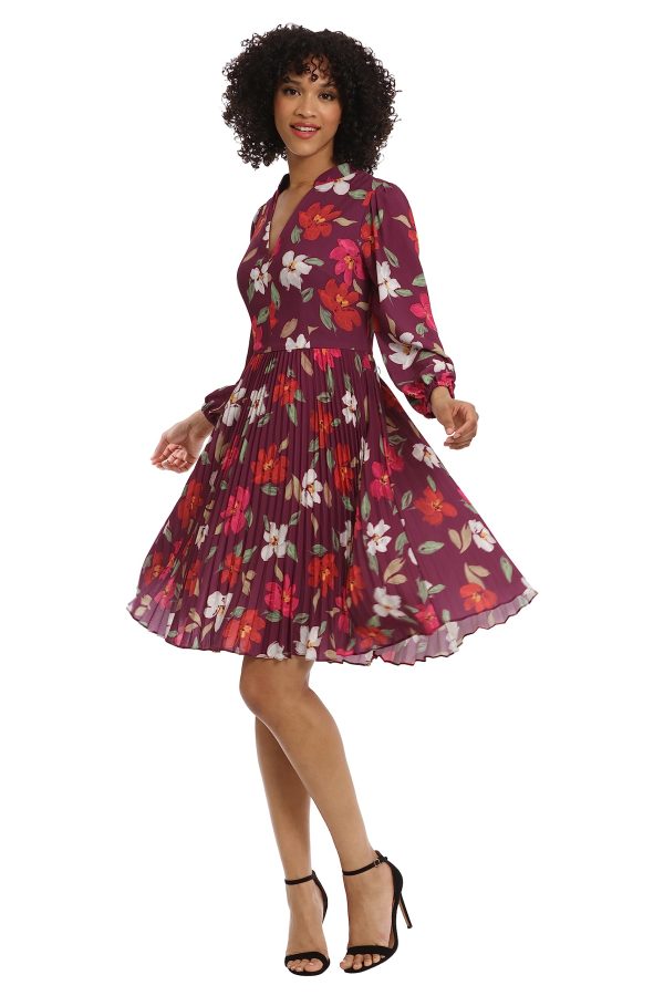 Women's V-Neck Pleated Skirt Dress Career Workwear Desk to Dinner Event Party Guest of
