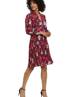 Women's V-Neck Pleated Skirt Dress Career Workwear Desk to Dinner Event Party Guest of